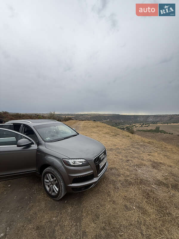 Audi Q7 2014