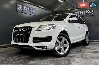 Позашляховик / Кросовер Audi Q7 2012 в Києві