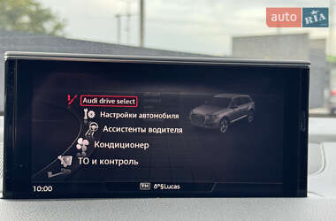 Внедорожник / Кроссовер Audi Q7 2016 в 