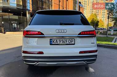 Внедорожник / Кроссовер Audi Q7 2020 в Киеве