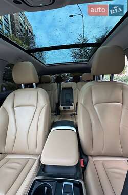 Внедорожник / Кроссовер Audi Q7 2020 в 