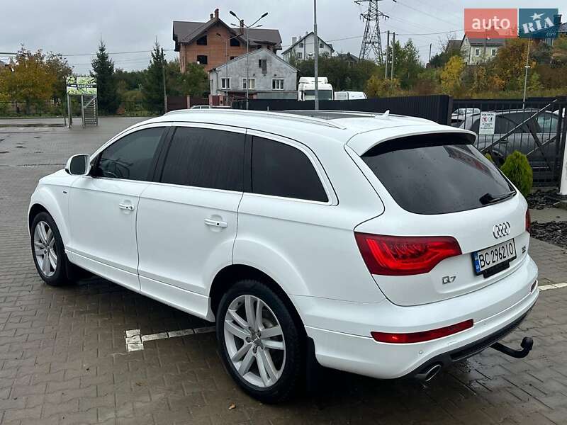 Внедорожник / Кроссовер Audi Q7 2011 в Золочеве