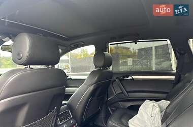Внедорожник / Кроссовер Audi Q7 2011 в 