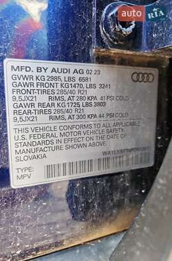 Позашляховик / Кросовер Audi Q7 2023 в 