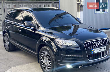 Внедорожник / Кроссовер Audi Q7 2013 в Горишних Плавнях
