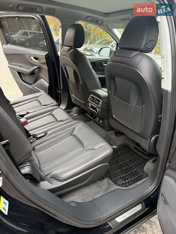 Позашляховик / Кросовер Audi Q7 2017 в Луцьку фото 10 Позашляховик / Кросовер Audi Q7 2017 в Луцьку