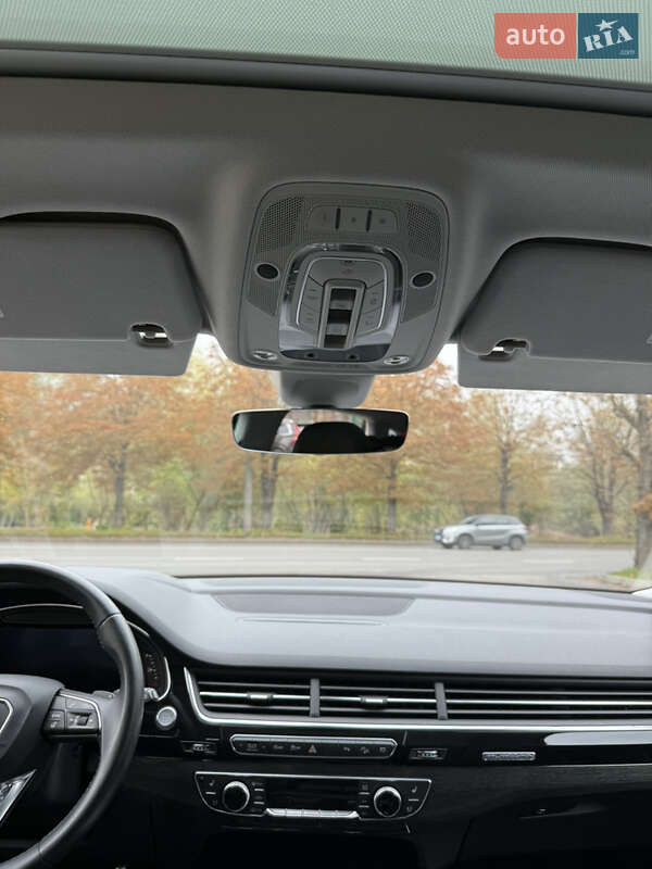 Позашляховик / Кросовер Audi Q7 2017 в Луцьку фото 26 Позашляховик / Кросовер Audi Q7 2017 в Луцьку