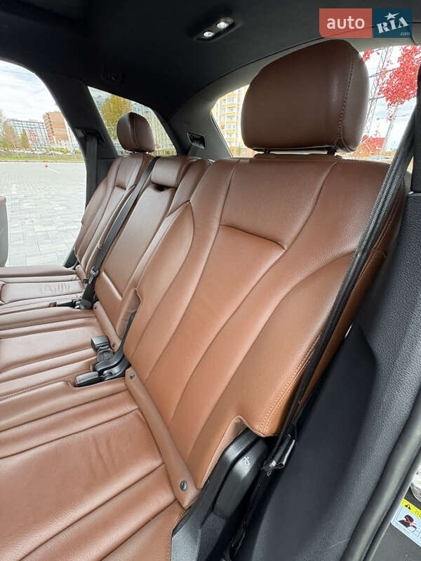 Внедорожник / Кроссовер Audi Q7 2018 в Буче