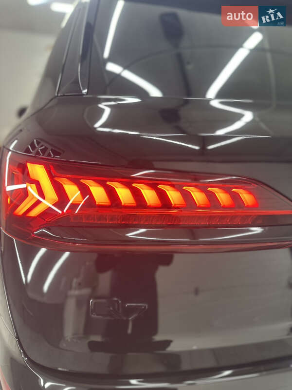 Позашляховик / Кросовер Audi Q7 2020 в Кропивницькому фото 12 Позашляховик / Кросовер Audi Q7 2020 в Кропивницькому