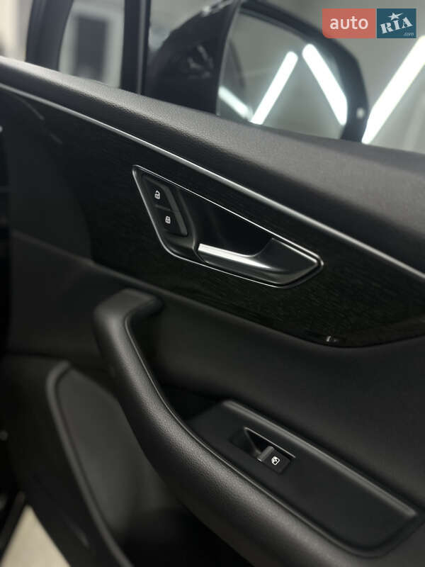 Позашляховик / Кросовер Audi Q7 2020 в Кропивницькому фото 41 Позашляховик / Кросовер Audi Q7 2020 в Кропивницькому