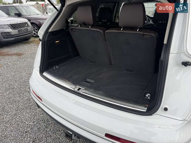 Внедорожник / Кроссовер Audi Q7 2013 в Тернополе