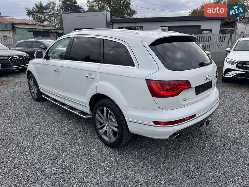 Внедорожник / Кроссовер Audi Q7 2013 в Тернополе