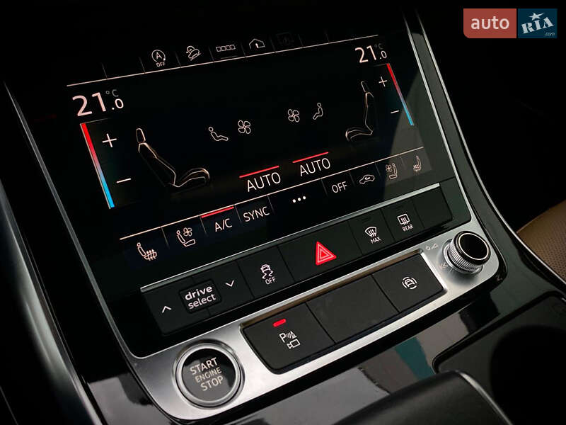 Внедорожник / Кроссовер Audi Q7 2020 в Киеве