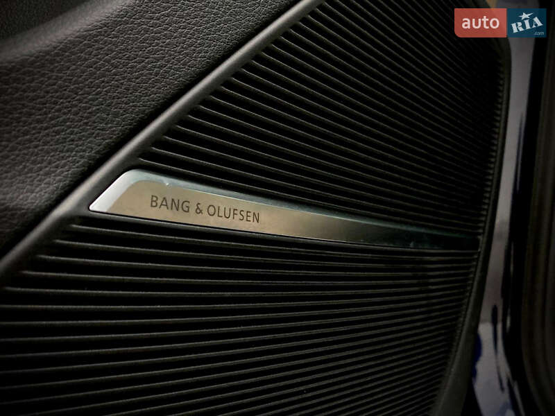 Внедорожник / Кроссовер Audi Q7 2020 в Киеве