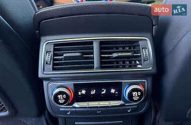 Внедорожник / Кроссовер Audi Q7 2017 в 