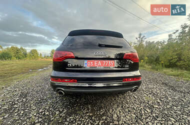 Позашляховик / Кросовер Audi Q7 2014 в 
