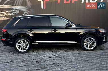 Позашляховик / Кросовер Audi Q7 2020 в  фото 12 Позашляховик / Кросовер Audi Q7 2020 в
