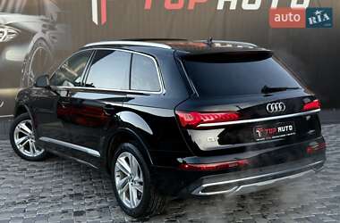 Позашляховик / Кросовер Audi Q7 2020 в  фото 15 Позашляховик / Кросовер Audi Q7 2020 в