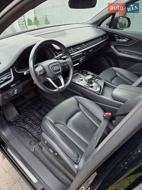 Позашляховик / Кросовер Audi Q7 2018 в Сарнах фото 10 Позашляховик / Кросовер Audi Q7 2018 в Сарнах