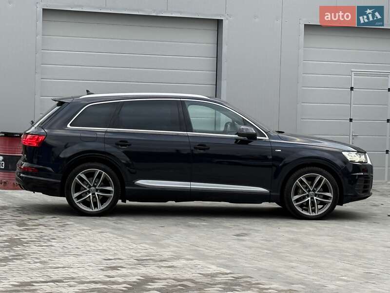 Внедорожник / Кроссовер Audi Q7 2016 в Калуше фото 3 Внедорожник / Кроссовер Audi Q7 2016 в Калуше