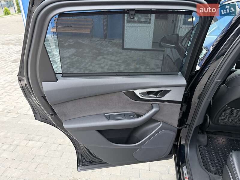 Внедорожник / Кроссовер Audi Q7 2016 в Калуше фото 26 Внедорожник / Кроссовер Audi Q7 2016 в Калуше