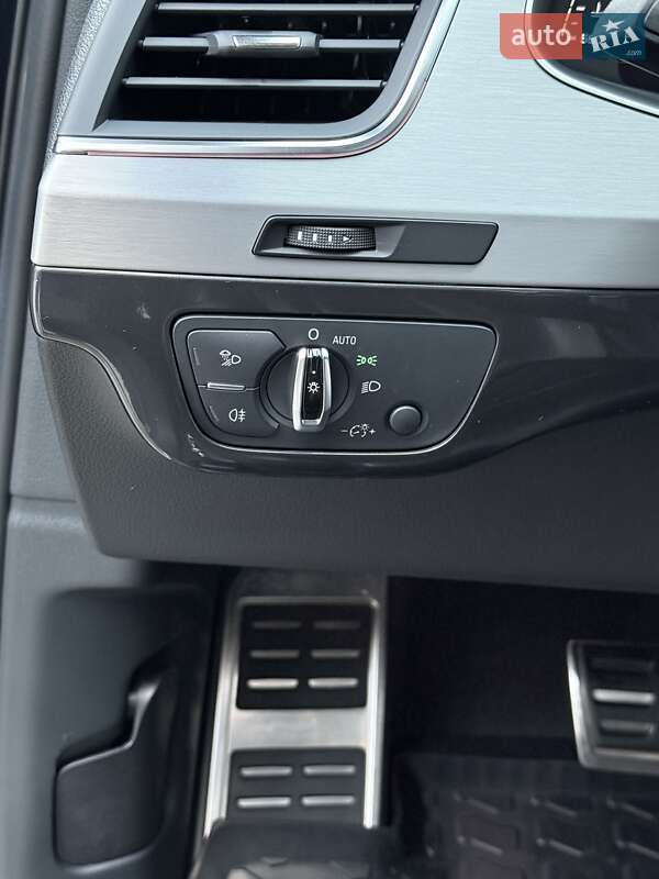 Внедорожник / Кроссовер Audi Q7 2016 в Калуше фото 44 Внедорожник / Кроссовер Audi Q7 2016 в Калуше