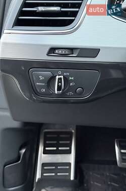 Внедорожник / Кроссовер Audi Q7 2016 в 