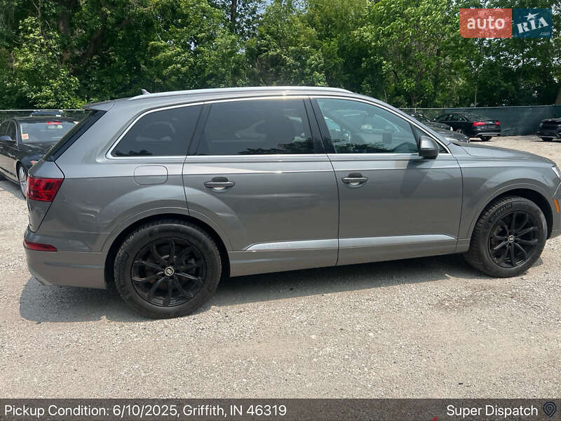 Позашляховик / Кросовер Audi Q7 2016 в Києві