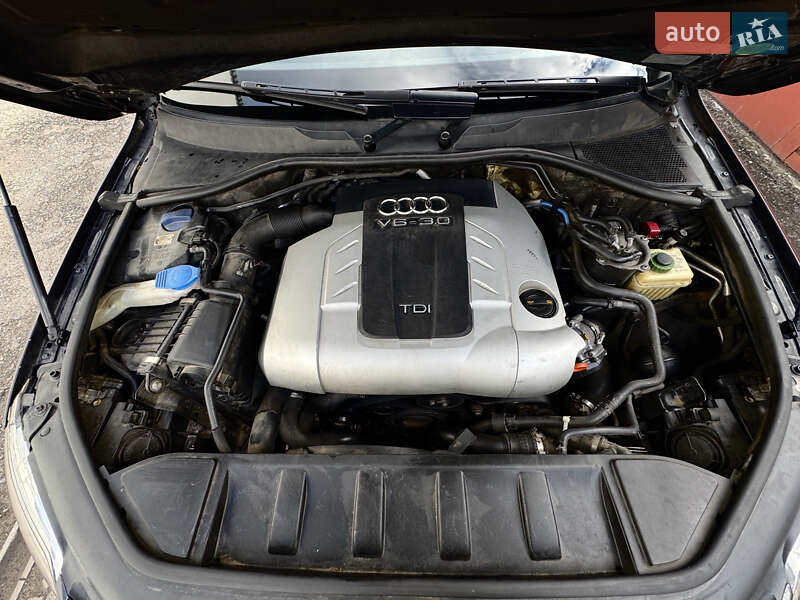 Внедорожник / Кроссовер Audi Q7 2006 в Луцке