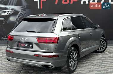 Позашляховик / Кросовер Audi Q7 2017 в  фото 16 Позашляховик / Кросовер Audi Q7 2017 в