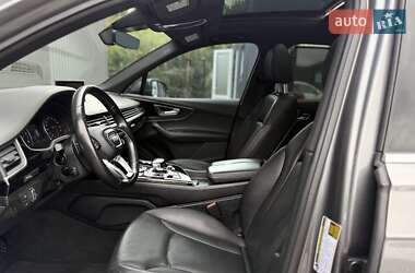 Позашляховик / Кросовер Audi Q7 2017 в  фото 57 Позашляховик / Кросовер Audi Q7 2017 в