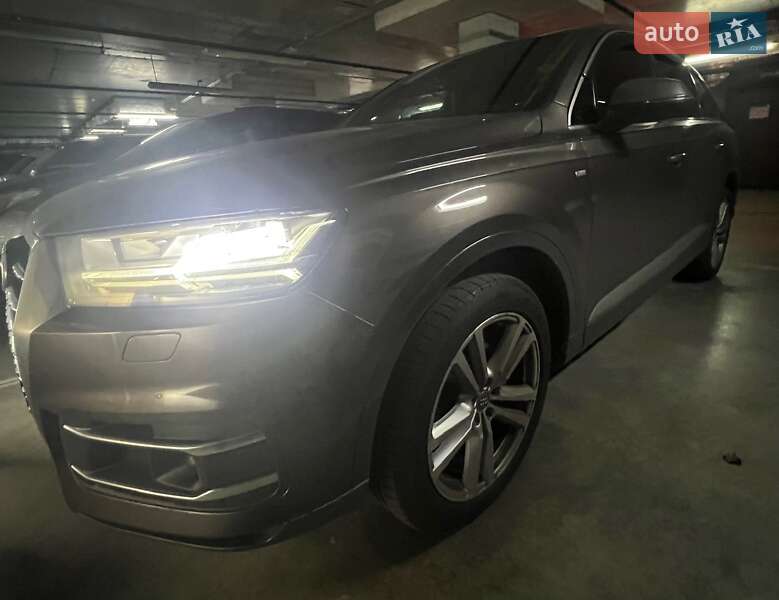 Внедорожник / Кроссовер Audi Q7 2016 в Киеве фото 26 Внедорожник / Кроссовер Audi Q7 2016 в Киеве