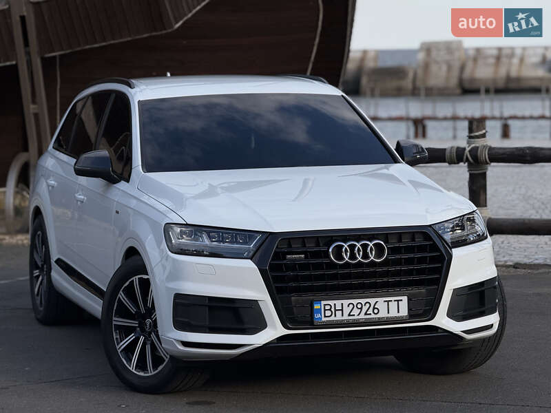 Позашляховик / Кросовер Audi Q7 2017 в Одесі фото 10 Позашляховик / Кросовер Audi Q7 2017 в Одесі