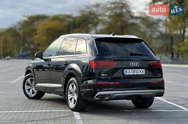 Позашляховик / Кросовер Audi Q7 2017 в  фото 21 Позашляховик / Кросовер Audi Q7 2017 в