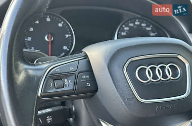 Позашляховик / Кросовер Audi Q7 2017 в  фото 56 Позашляховик / Кросовер Audi Q7 2017 в