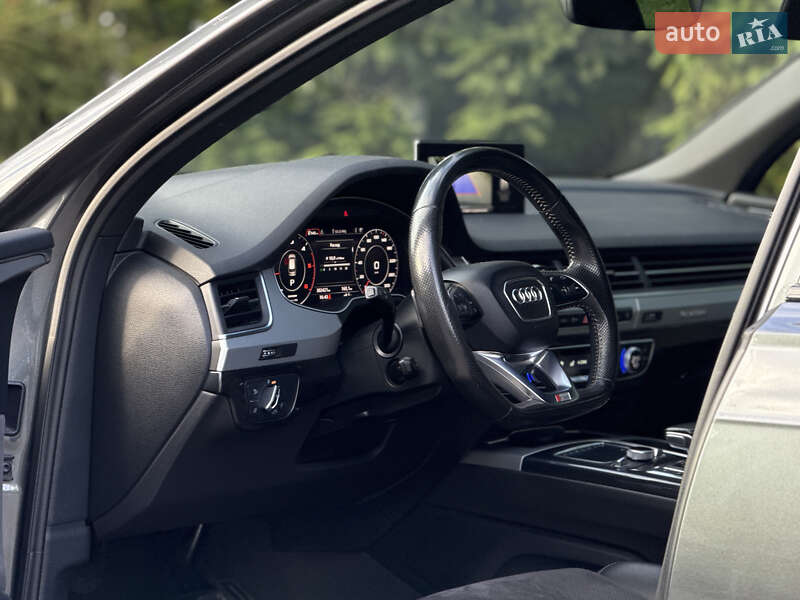 Позашляховик / Кросовер Audi Q7 2016 в Тернополі фото 21 Позашляховик / Кросовер Audi Q7 2016 в Тернополі