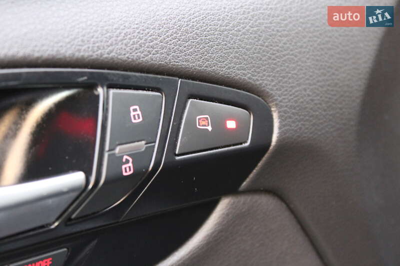 Внедорожник / Кроссовер Audi Q7 2014 в Ровно