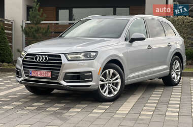 Позашляховик / Кросовер Audi Q7 2015 в  фото 2 Позашляховик / Кросовер Audi Q7 2015 в