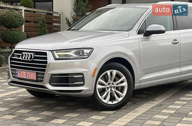 Позашляховик / Кросовер Audi Q7 2015 в  фото 5 Позашляховик / Кросовер Audi Q7 2015 в