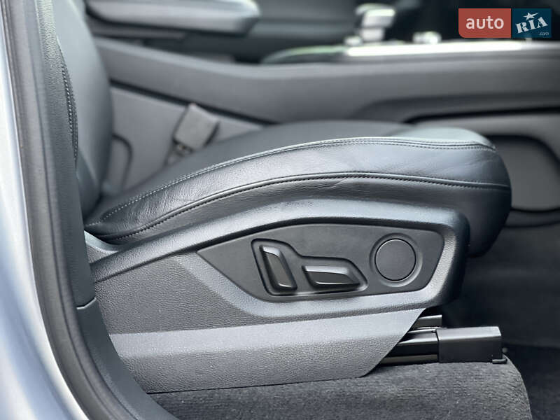 Внедорожник / Кроссовер Audi Q7 2015 в Стрые