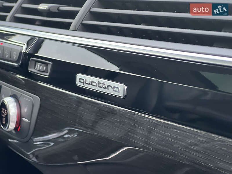 Внедорожник / Кроссовер Audi Q7 2015 в Стрые