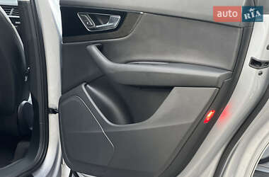 Позашляховик / Кросовер Audi Q7 2015 в  фото 113 Позашляховик / Кросовер Audi Q7 2015 в