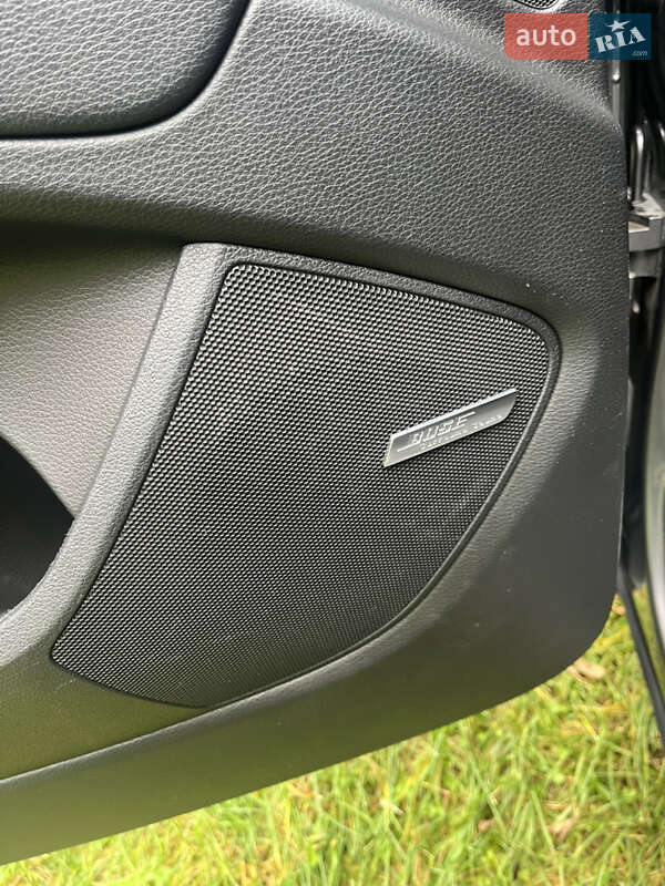 Внедорожник / Кроссовер Audi Q7 2011 в Нетешине