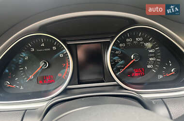 Позашляховик / Кросовер Audi Q7 2011 в 