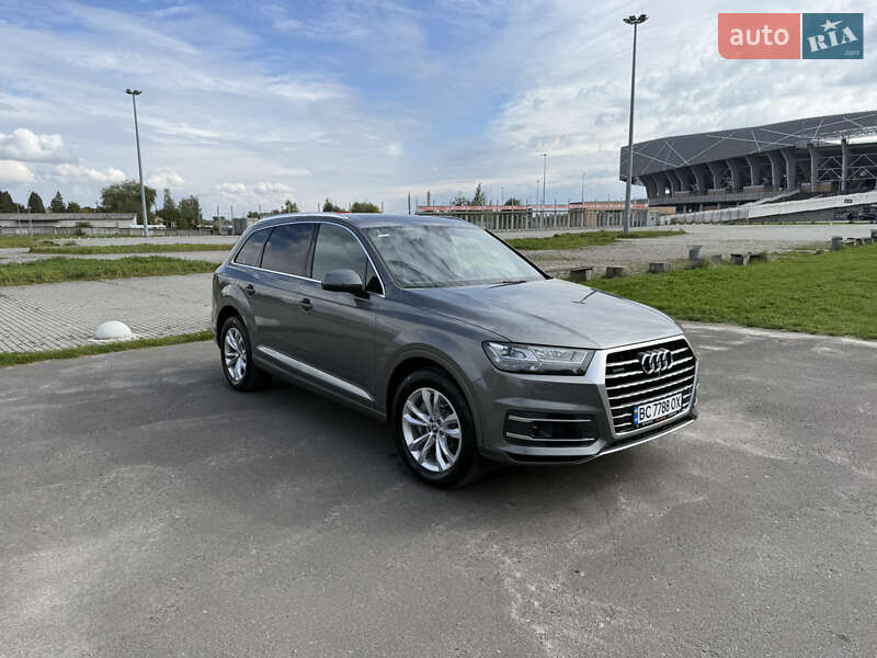 Внедорожник / Кроссовер Audi Q7 2017 в Львове
