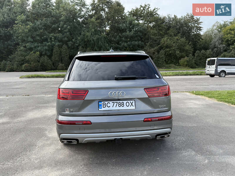 Внедорожник / Кроссовер Audi Q7 2017 в Львове