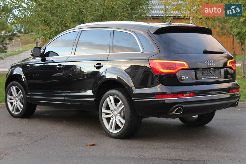 Внедорожник / Кроссовер Audi Q7 2014 в Ровно