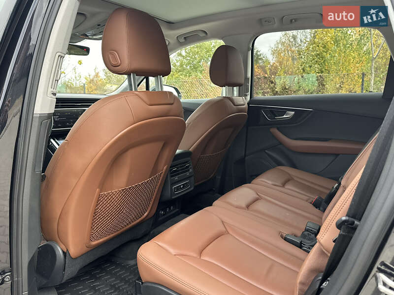 Позашляховик / Кросовер Audi Q7 2020 в Тернополі