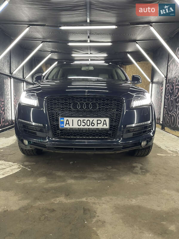 Внедорожник / Кроссовер Audi Q7 2007 в Буче
