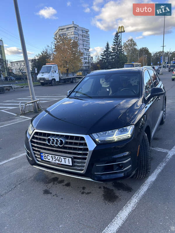 Позашляховик / Кросовер Audi Q7 2018 в Львові